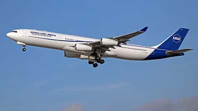 Airbus A340-300 von Universal Sky Carrier aus Deutschland