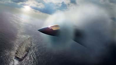 Boeing F/A-XX im Flug über Flugzeugträger