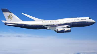 Eine Boeing 747-8 von außen.