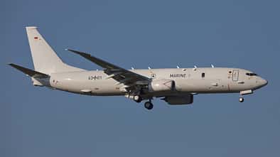 Erste deutsche P-8A Poseidon landet in Berlin. 