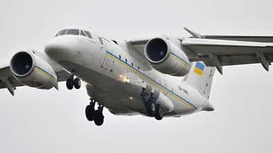 Seltene Antonow An-74TK-300D in Leipzig.