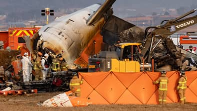 Wrack der Boeing 737 von Jeju Air nach der Bruchlandung in Südkorea.