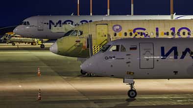 Russische Airliner MS-21, Superjet SJ-100 und Il-114-300 in Archengelsk.