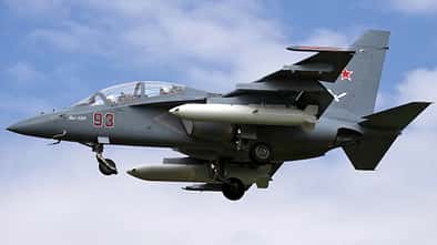 Jak-130, Jakowlew