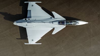 Saab Gripen F aus der Vogelperspektive