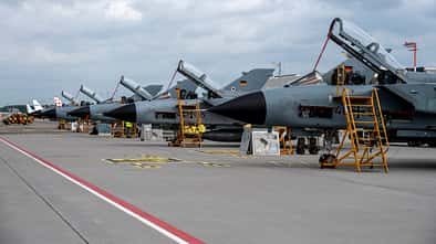 Tornados auf dem Flughafen Hamburg bei Panther Shield. 