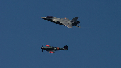 Belgische F-35 Lightning II erstmals öffentlich im Flug zum Jahrestag der Belgischen Luftwaffe in Florennes.