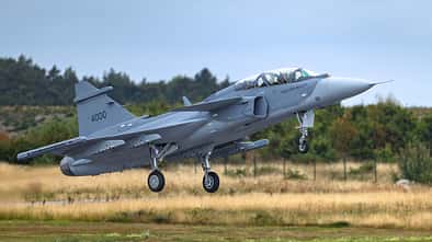 Saab Gripen F nach dem Abheben