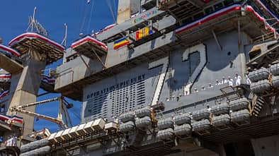 Detail Abschussmarkierungen an USS Abraham Lincoln 