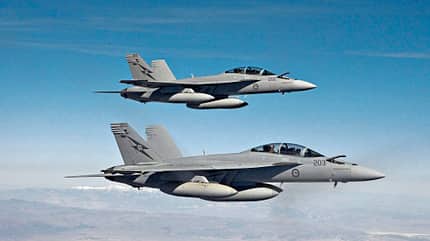 A44 HORNET F,Third Series 1961-,Aircraft,Royal Australian Air Force Super Hornet Tanker Refuelling