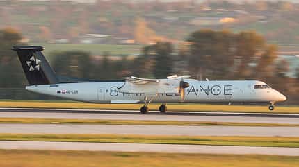 Q400, Dash 8, de Havilland Canada, Bombardier, Longview, Star Alliance, Austrian