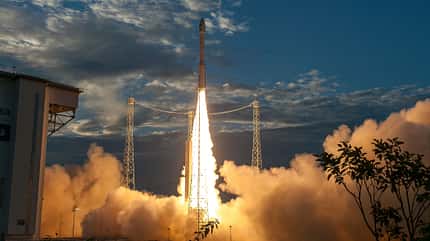 2018,Août,Vega,Campagne lancement,VV12,Satellite,CU1,AEOLUS,Décollage