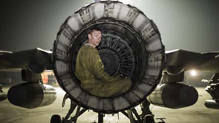 F-16