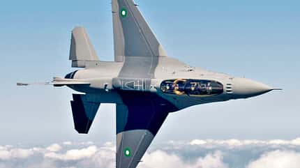 F-16