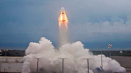 SpaceX, Crew Dragon, Starliner, NASA, Raumkapsel, Orion, CST-100