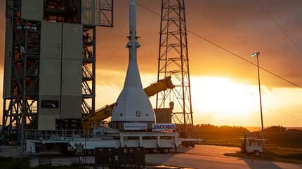 SpaceX, Crew Dragon, Starliner, NASA, Raumkapsel, Orion, CST-100