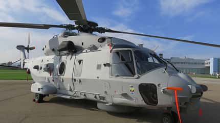 Sea Lion, Marine, NH90, Deonauwörth, Airbus Helicopters Am 24. Oktober 2019 wurde der erste Sea Lion für die Marineflieger an das Beschaffungsamt übergeben.