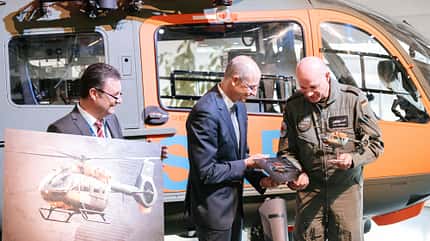 H145, Airbus, Heer, SAR, Übergabe des ersten H145 LUH SAR bei Airbus Helicopters in Donauwörth am 10. Dezember 2019.