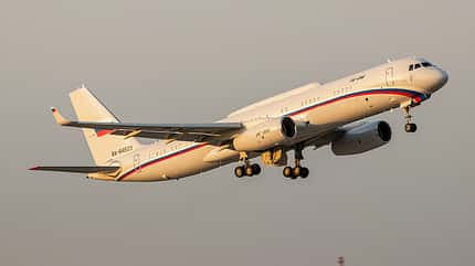 Tu-214, Tu-204
