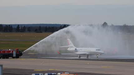 DLR, Braunschweig, ISTAR, Falcon 2000LX Dassault Falcon 2000LX ausgerüstet als ISTAR-Forschungsflugzeug des DLR kommt am 31. Janaur 2020 in Braunschweig an.