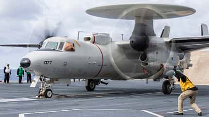 USS "Gerald R. Ford" Flugzeugstart- und Landeversuche im Januar 2020.