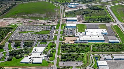 Embraer Werk Florida, Embraer, Pehnom
