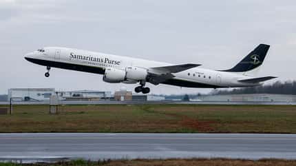 Samaritan's Purse, DC-8, Corona