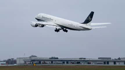 Samaritan's Purse, DC-8, Corona