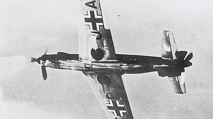 Dornier DO 335, Kämpfer mit Doppelherz, Kampfflugzeug