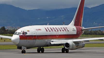 737-200, 737