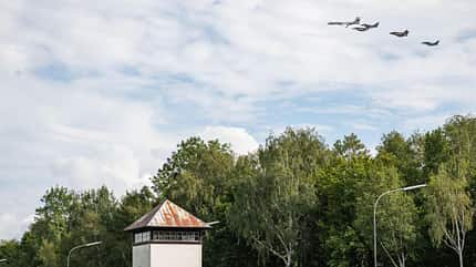 IAF, Dachau, Überflug Dachau von Luftwaffe und IAF.