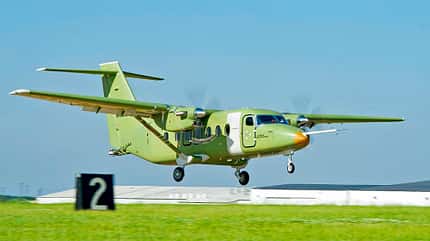 Cessna SkyCourier, First Flight, Kabinen Mock-up, Montage