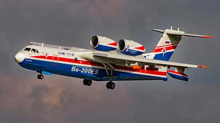Be-200ES, Be-200, Feuerlöschflugzeug