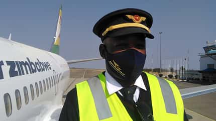 Air Zimbabwe, 737-200