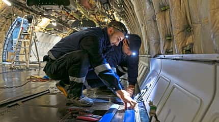 Lufthansa Technik AG, Wartung, Instandhaltung, Überholung
