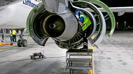 Lufthansa Technik AG, Wartung, Instandhaltung, Überholung