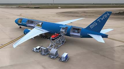 777-300ERSF, Big Twin