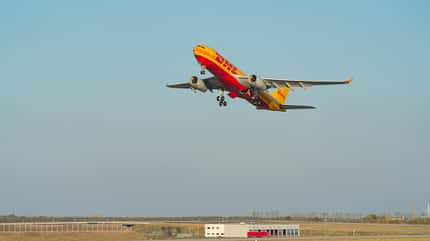 DHL
