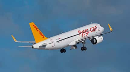 Airbus A320neo, FlyPegasus, Flughafen Stuttgart STR / EDDS