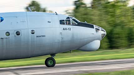 Antonoq, An-12, Antonow 12, Russische Luftwaffe