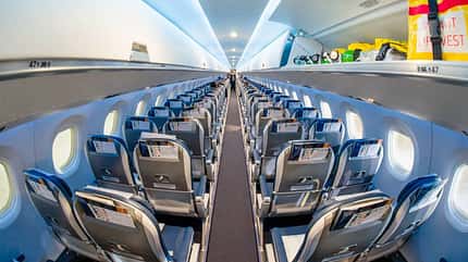 Air Astana, Embraer, E190-E2, Schneeleopard