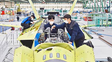 KF-21, KF-X, Korea Aerospace Industries