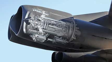 Die acht Triebwerke der B-52H Stratofortress werden durch Rolls-Royce F130 (Militärversion des BR710) ersetzt.