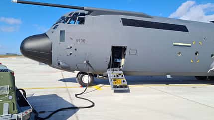 C-130J, Hercules, Luftwaffe, Lockheed Martin, Evreux, Die erste C-130J-30 für die Luftwaffe traf am 19. Februar 2022 in Evreux ein.
