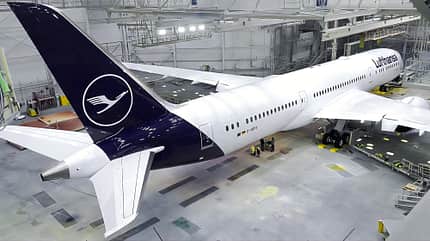 787, Lufthansa, Boeing 787 in Lufthansa-Farben.