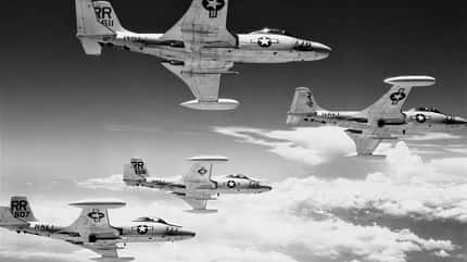 F2H3, US Navy, McDonnell Douglas, Formation