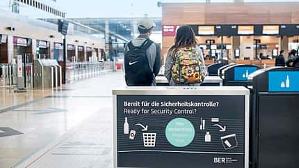 BER, Flughafenchaos 2022, Sicherheitskontrolle