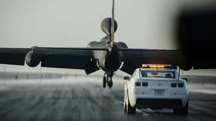 U-2 Dragon Lady lands