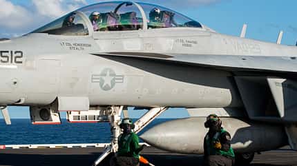US-Navy, Fleet Replacement Squadron Carrier Qualification, USS Abraham Lincoln, Flugzeugträger, CVN 72, Boeing F/A-18E/F Super Hornets, Flying Eagles, Strike Fighter Squadron 122, VFA122, Lockheed Martin F35C Lightening II, Strike Fighter Squadron 125 (VFA 125), Rough Raiders, Boeing EA 18G Growler, Electronic Attack Squadron 129 (VAQ-129), Vikings, Carrier Air Wing 9