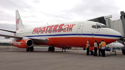 HootersAir Hooters Air Launched By Hooters Restaurant Chain